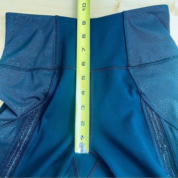 Lululemon Power Lines Crop Leggings Mesh Panels Black Meisai Black White Size‎ 4 - Picture 12 of 12